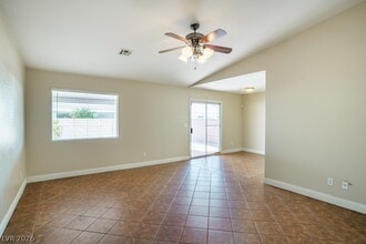 Building Photo - 3130 Meadow Flower Ave