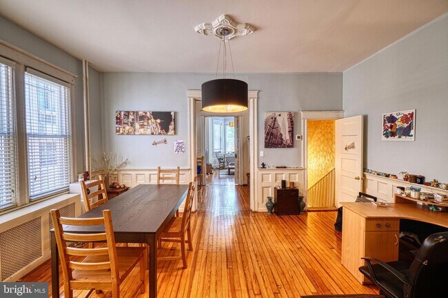 Foto del edificio - 1224 C St NE