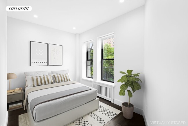Building Photo - 423 W 125th St