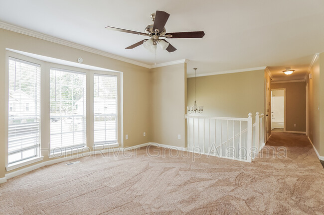 Building Photo - 4814 Pinehurst Dr