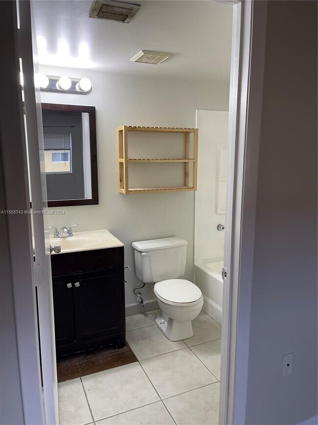 Foto del edificio - 14931 SW 82nd Terrace