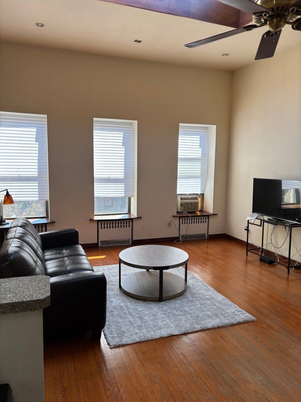 Foto del edificio - 159 W 121st St