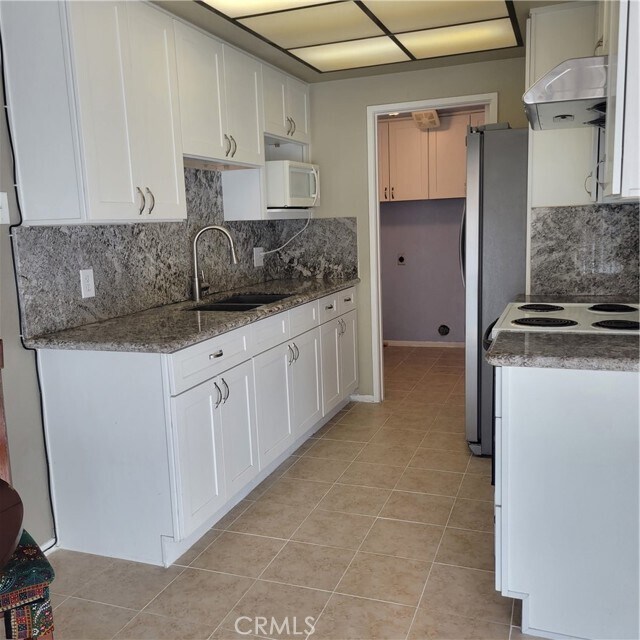 Foto del edificio - 16930 Colchester Way