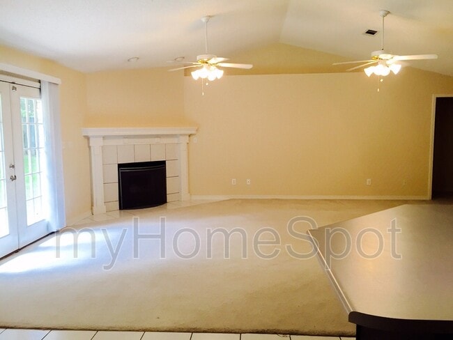 Building Photo - 6805 Cedar Lake Dr
