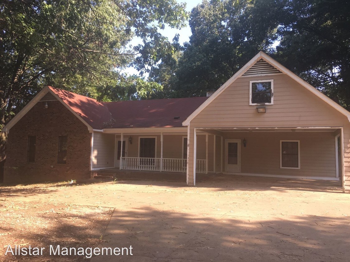 Primary Photo - 3 br, 2 bath House - 2656 Pleasant Hill Rd
