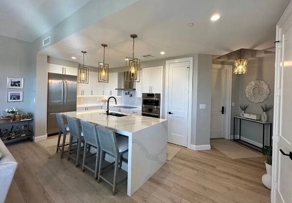 Building Photo - 1115 Central Ave