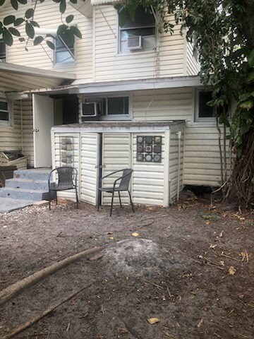 Building Photo - 602 26th St W