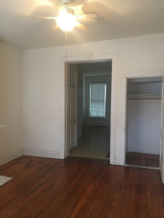 Foto del edificio - 3442 Texas Ave