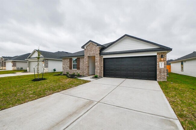 Building Photo - 1106 Cattle Chute Ct