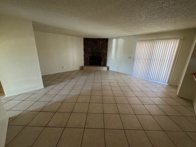 Foto del edificio - 4812 N 60th Ln