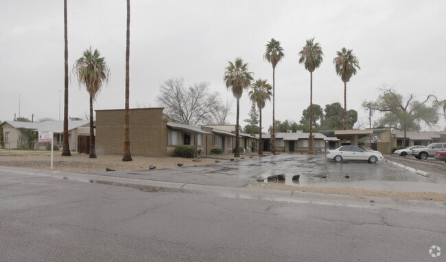Foto del edificio - 2330 W Hayward Ave