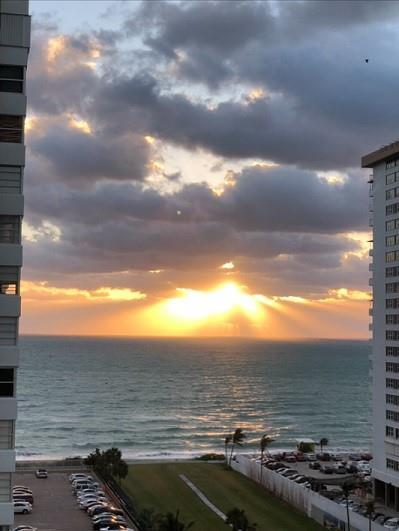 Foto del edificio - 1985 S Ocean Dr