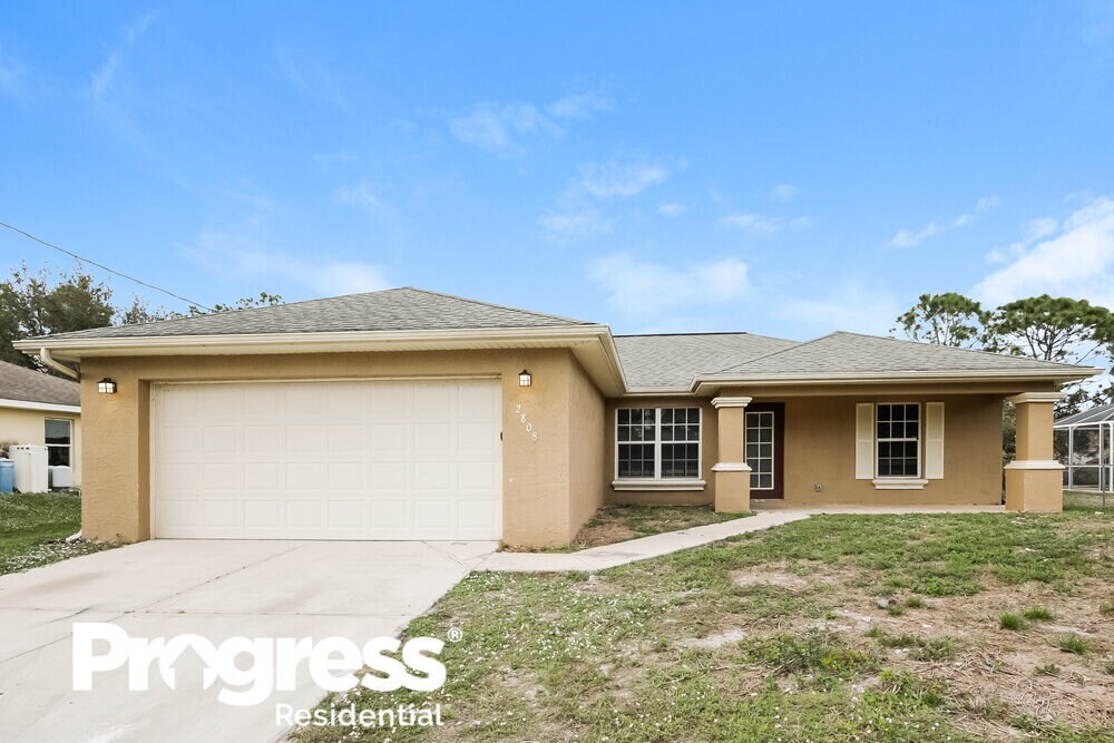 Foto principal - 2808 42nd St SW