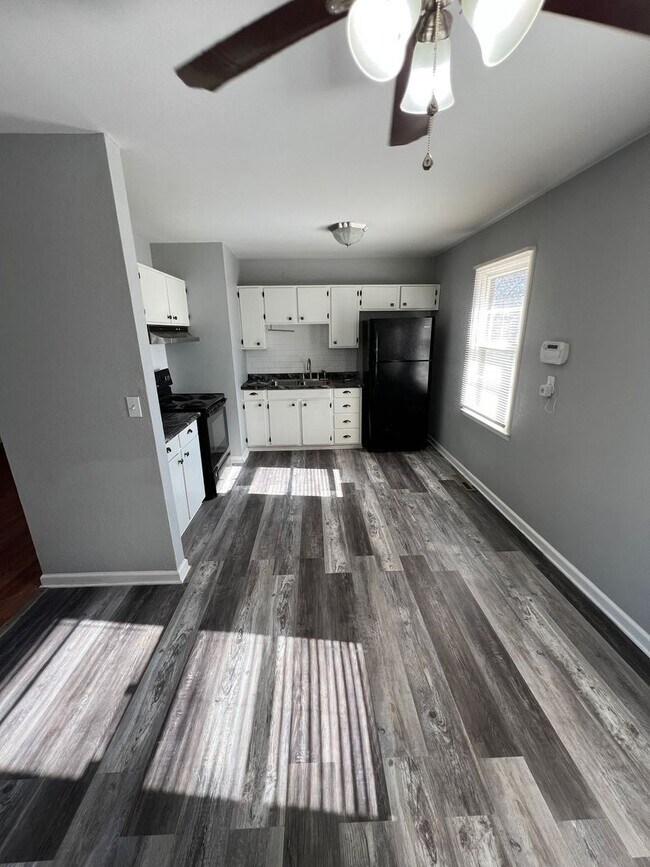 Foto del edificio - Coming Soon – Spacious 3-Bedroom Home with Garage