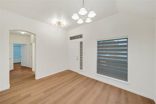 Building Photo - 2509 N Brook Dr