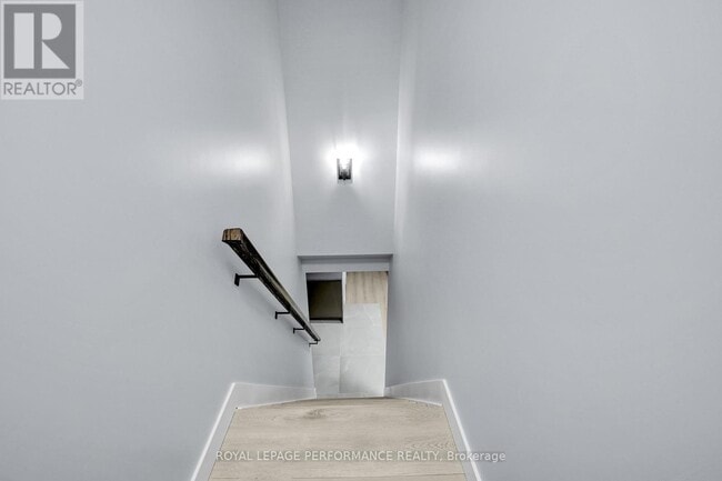 Photo du bâtiment - 934 Smyth Rd