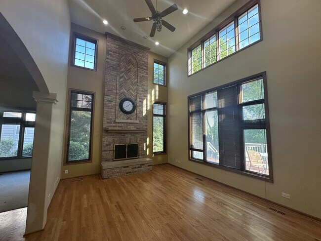 Foto del edificio - 1134 S Hiddenbrook Trail