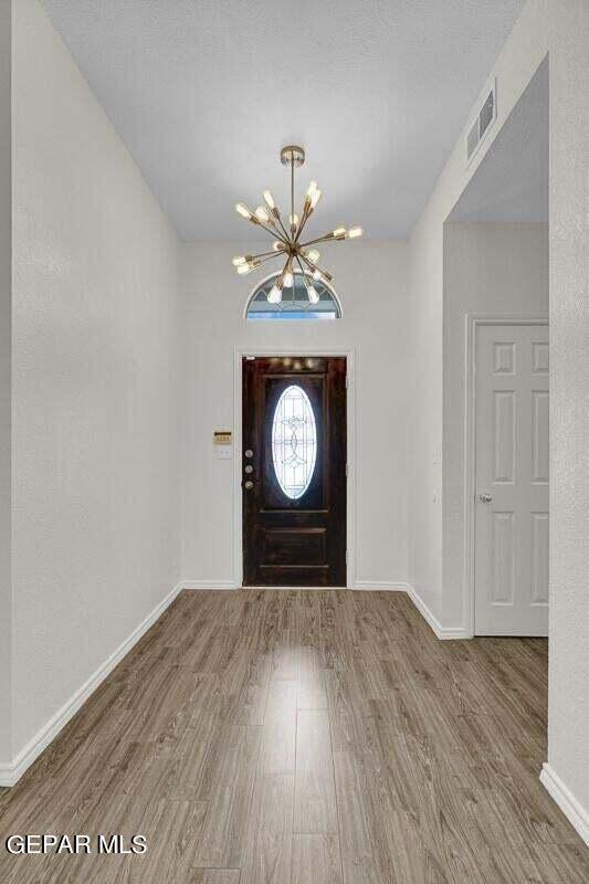 Building Photo - 1100 Regal Ridge Dr