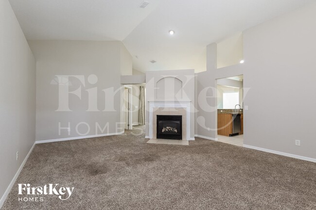 Building Photo - 745 Troon Cir