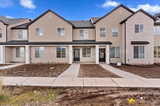 Building Photo - 56 E 1225 S