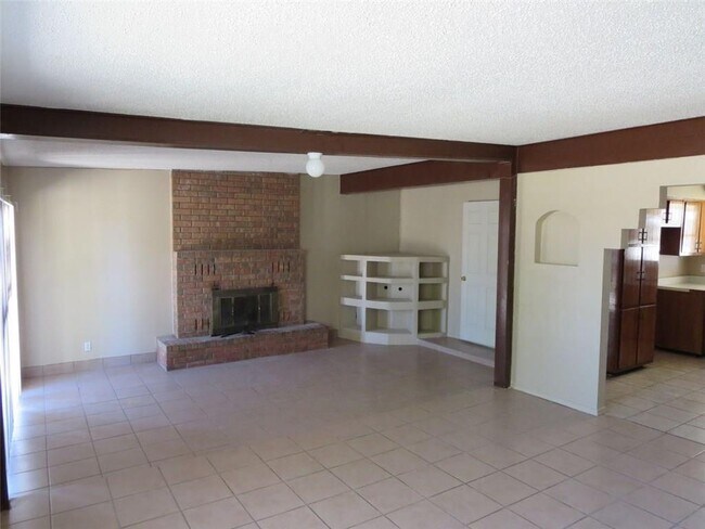 Foto del edificio - 10533 Champlain St