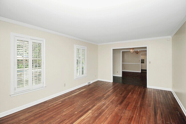 Building Photo - 1116 Turnbridge Rd