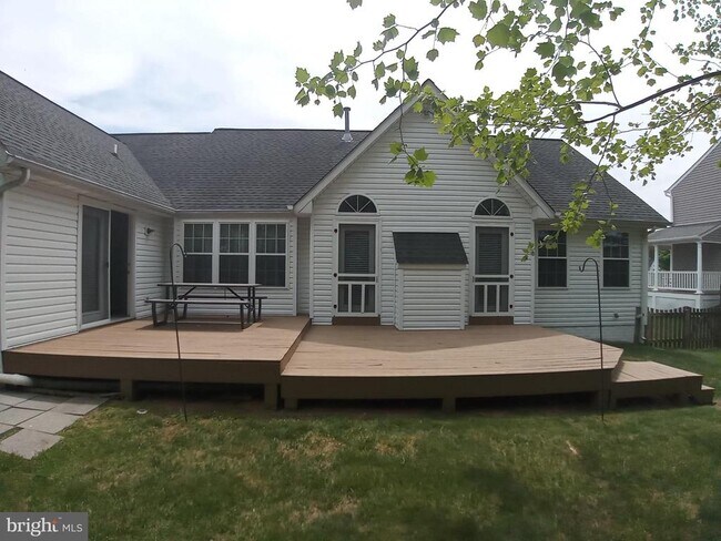 Foto del edificio - 4103 Amelia Dr