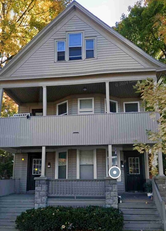 Foto principal - 27 Kernan Ave