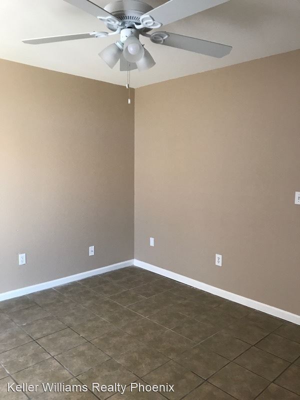 Building Photo - 2 br, 1 bath Apartment - 453 East 9th Aven...