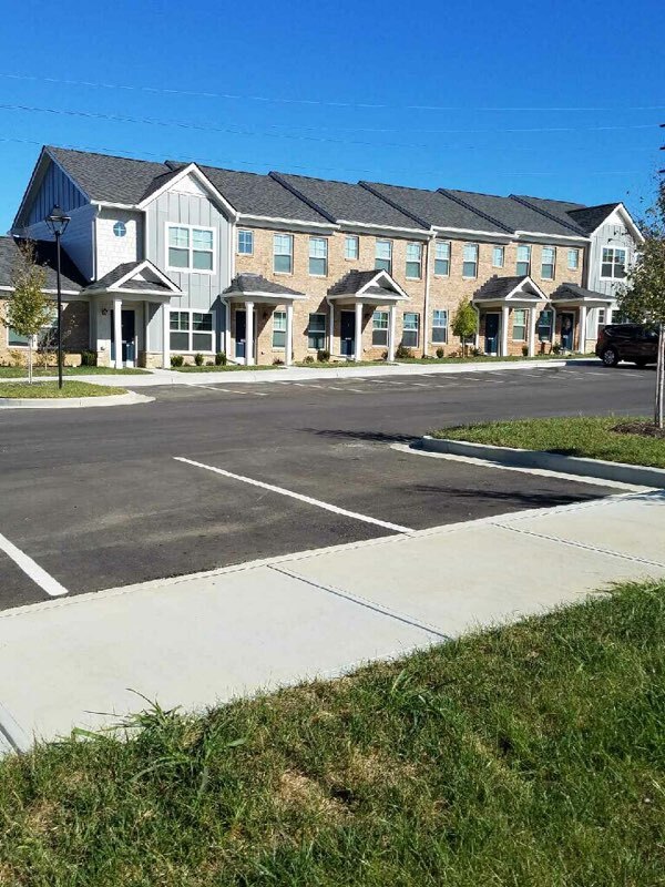 Building Photo - Towne Creek Crossing