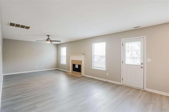 Building Photo - 5723 Partin Ct