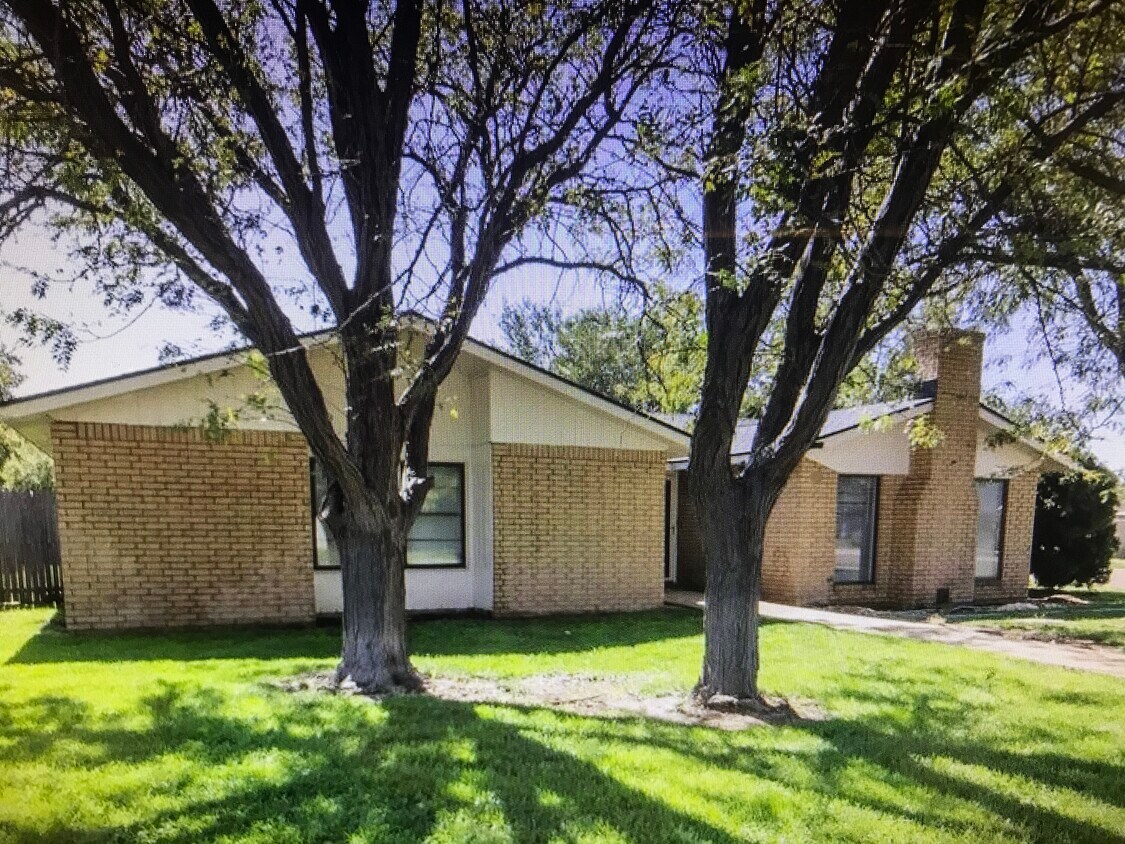 6715 Columbia Ln, Amarillo, TX 79109 House Rental in Amarillo, TX
