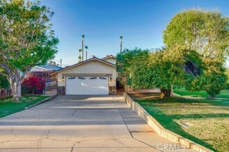 Building Photo - 14448 Oakley Dr