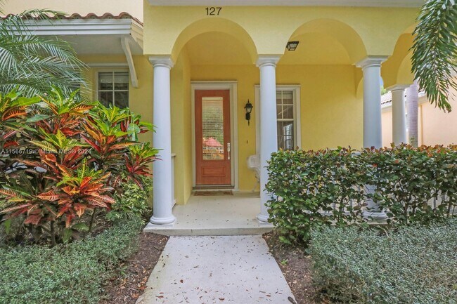 Building Photo - 127 Sardinia Cir