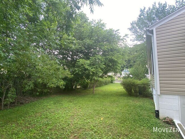 Foto del edificio - 2301 Cherokee Ln