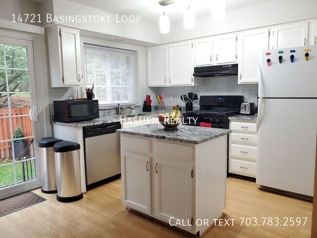 Foto del edificio - 14721 Basingstoke Loop