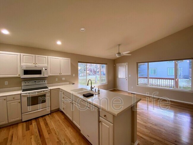 Foto del edificio - 9628 W Peakview Dr