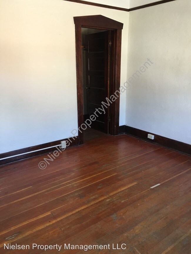 Foto del edificio - 963 Lewisohn St