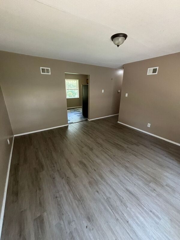 Foto del edificio - 4001 Cranberry Ln