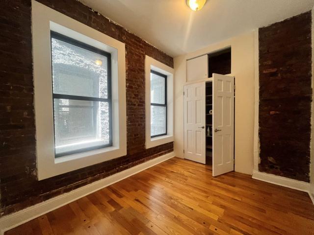 Building Photo - 3 bedroom in NEW YORK NY 10003