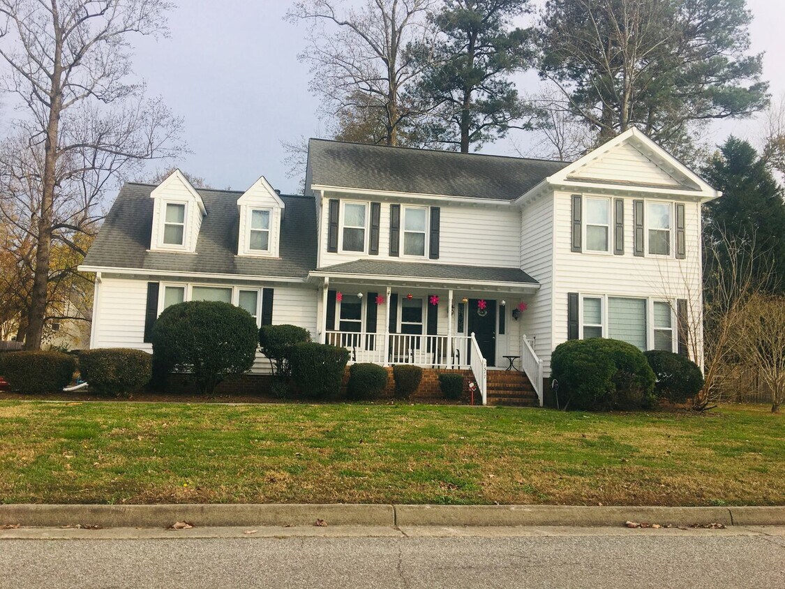 Primary Photo - Wedgewood Estates