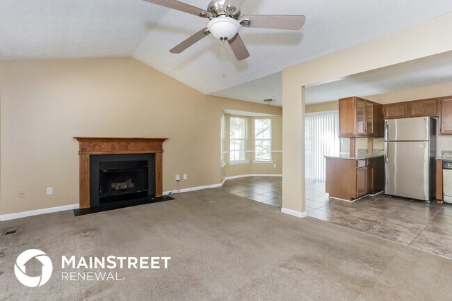 Building Photo - 595 Deering Dr