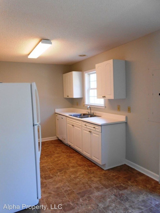 Building Photo - 5 Latigo Ct