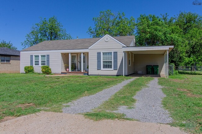 Foto del edificio - 3938 Paradise St