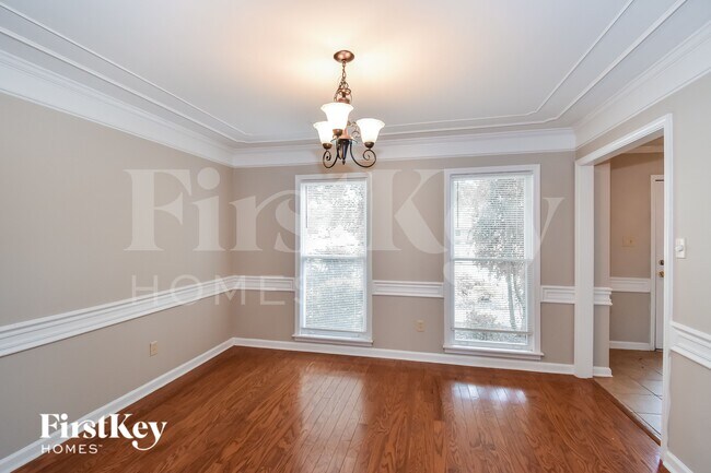 Foto del edificio - 1465 Fox Trace Dr