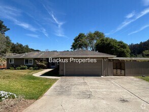 Building Photo - 17240 Tamara Ln