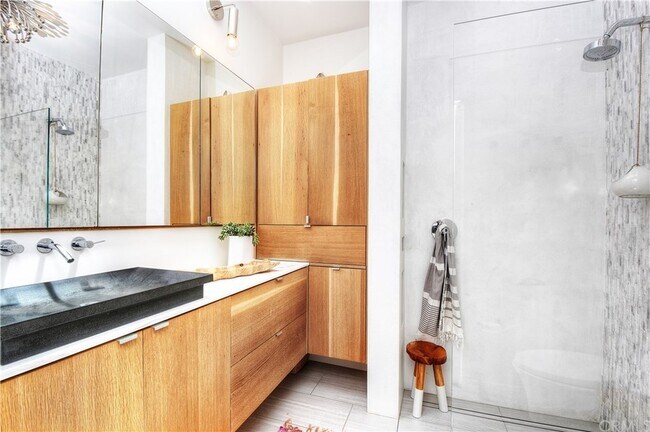 Foto del edificio - 1357 Sussex Ln