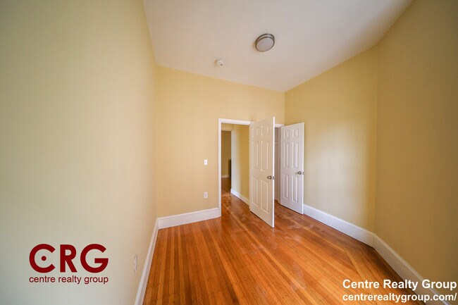 Foto del edificio - 22 Grand View Ave
