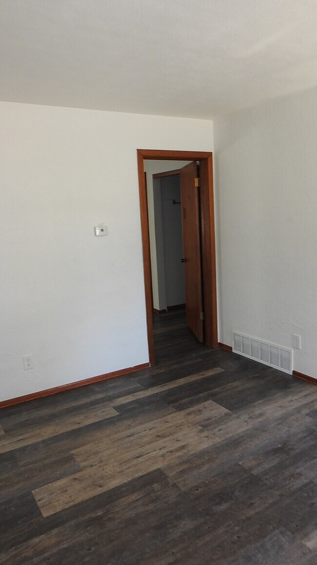 Building Photo - 1 bed - 1 bath for rent in Independence