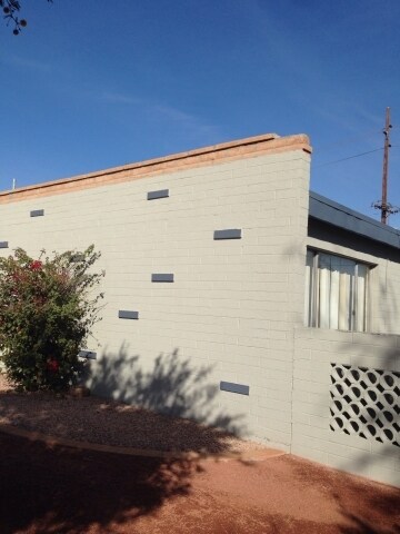 Building Photo - Canyon Gardens